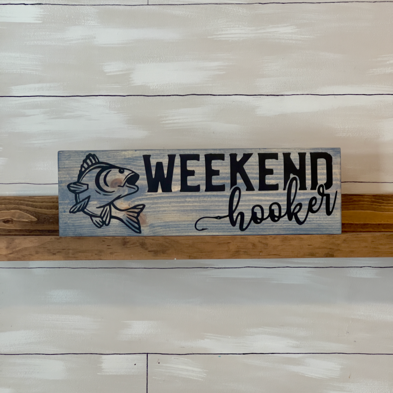 Weekend Hooker Sign for Home Decor, Funny Fisherman Sign