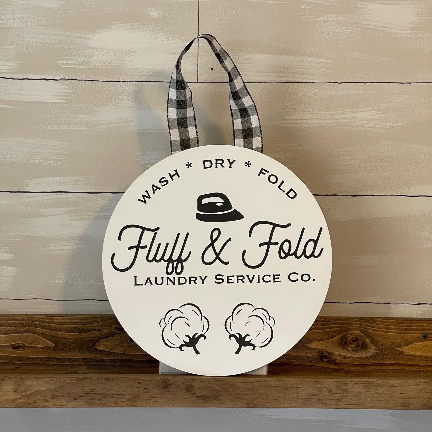 Round Laundry Service Sign