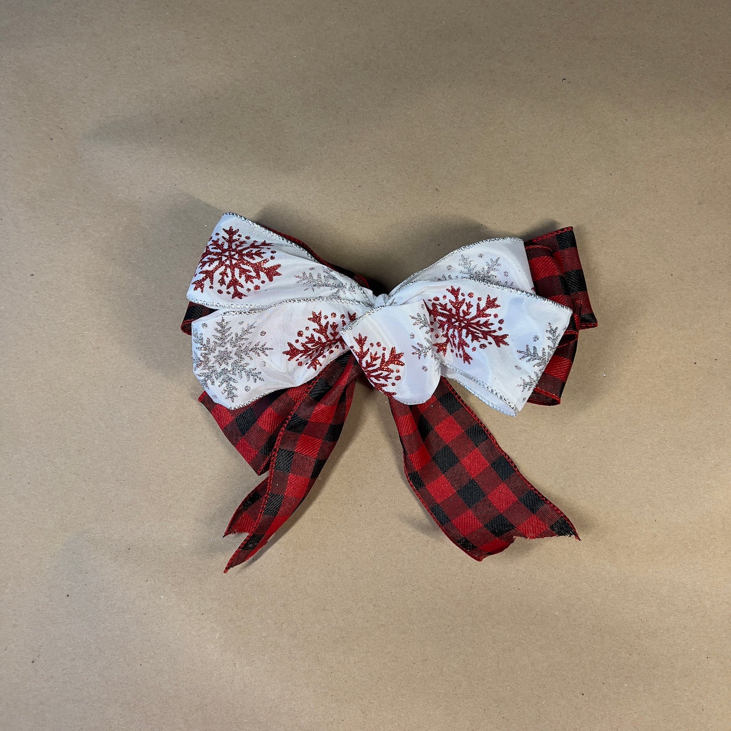 Snowflake / Check Bow