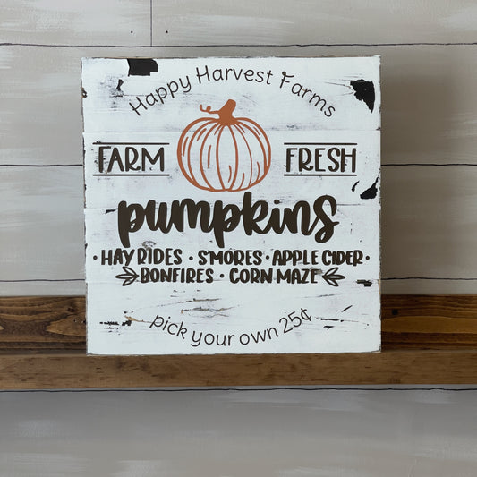 Happy Harvest Pumpkins Sign
