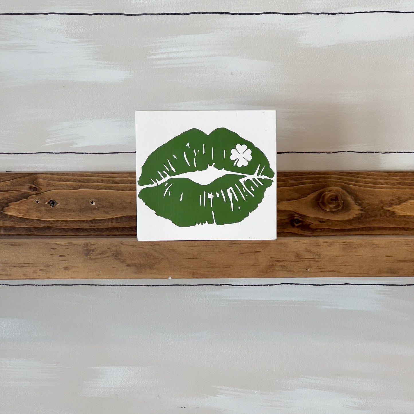 St. Patrick's Lips Sign